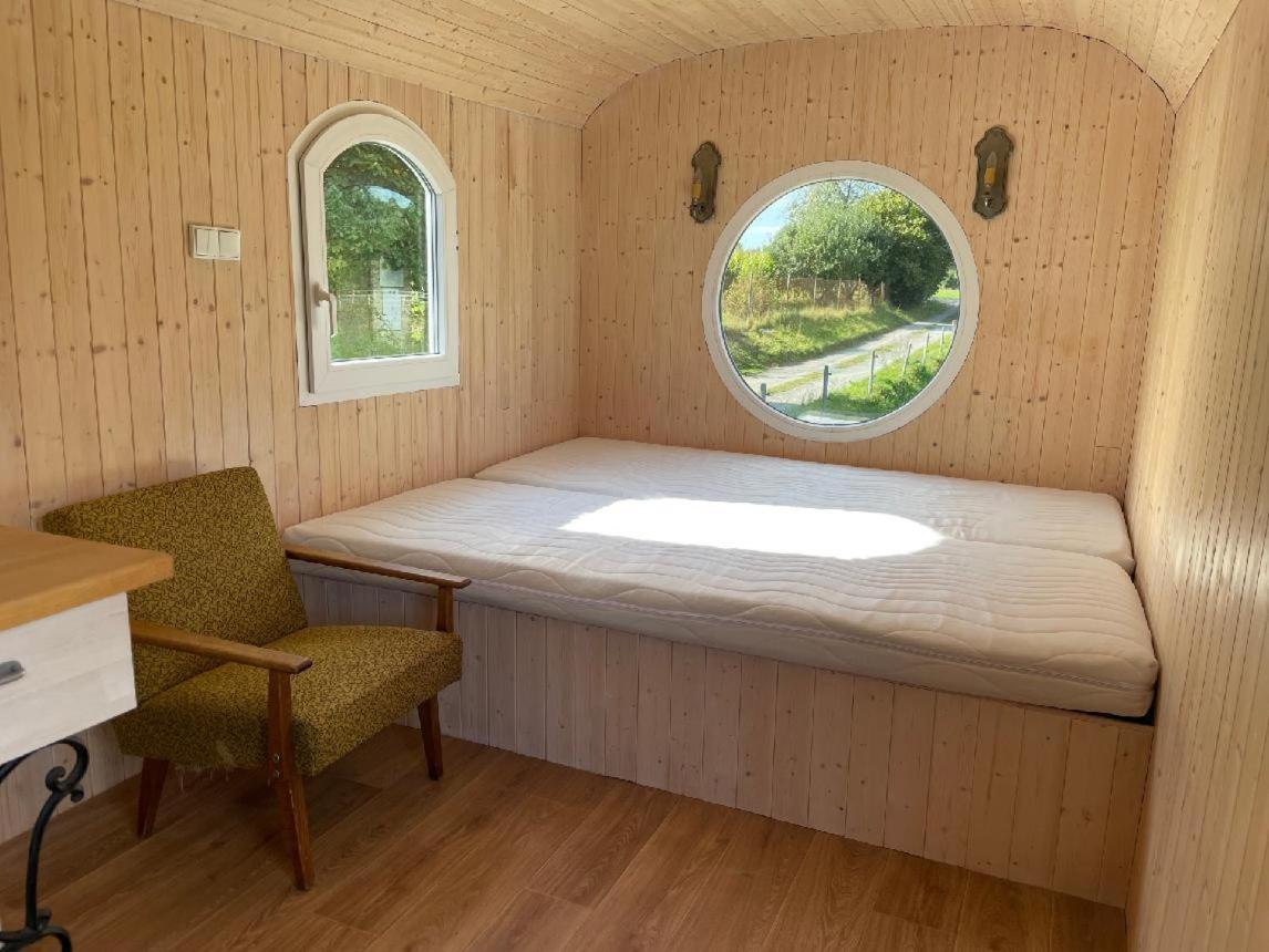 Glamping - Stylova Maringotka V Srdci Ladova Kraje, Pobliz Hlavniho Mesta Prahy Stribrna Skalice Eksteriør bilde