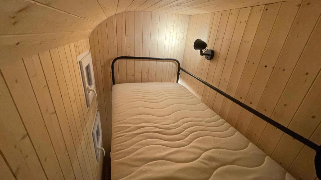 Glamping - Stylova Maringotka V Srdci Ladova Kraje, Pobliz Hlavniho Mesta Prahy Stribrna Skalice Eksteriør bilde